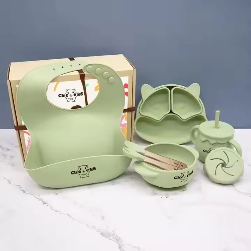 Набір силіконового дитячого посуду для прикорму на присосках із харчового силікону оливковий