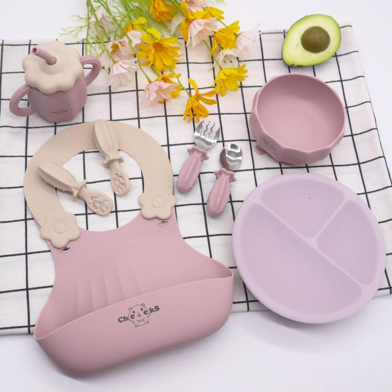 Набір силіконового дитячого посуду для прикорму на присосках із харчового силікону Кактус з навчальними ложками рожевий
