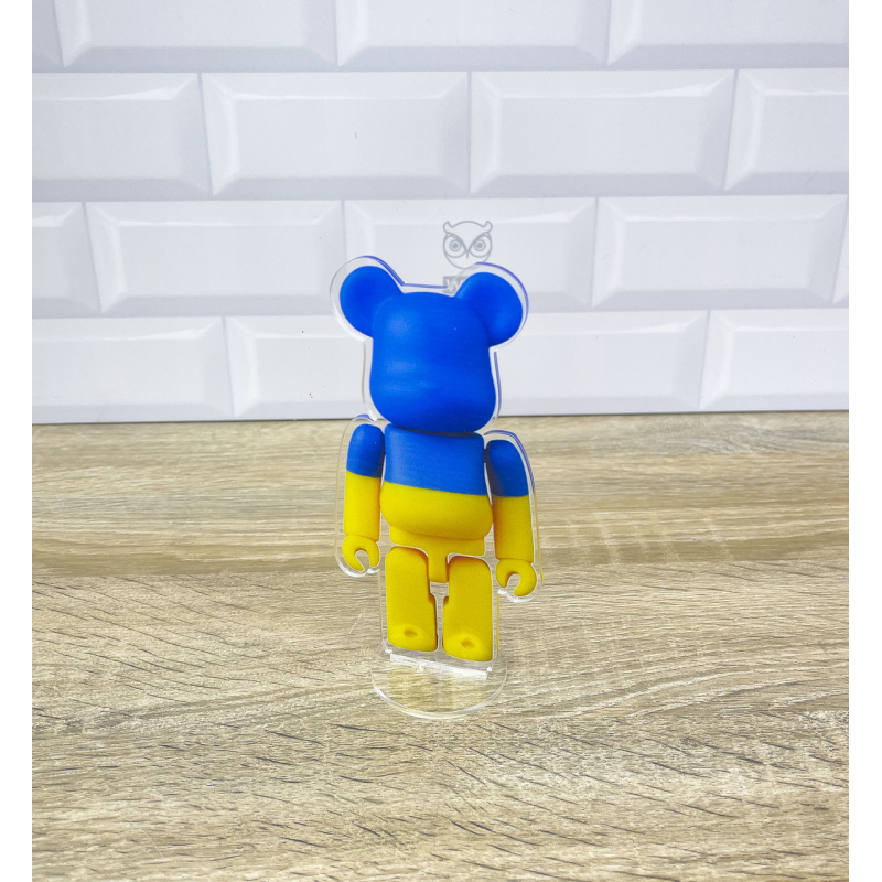 Акрилова колекційна фігурка Bearbrick Flag of Ukraine
